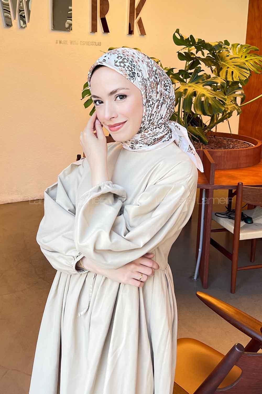 Lamelif Dıtsy Flower Desen Soft Eşarp Serisi Bej-Kahve