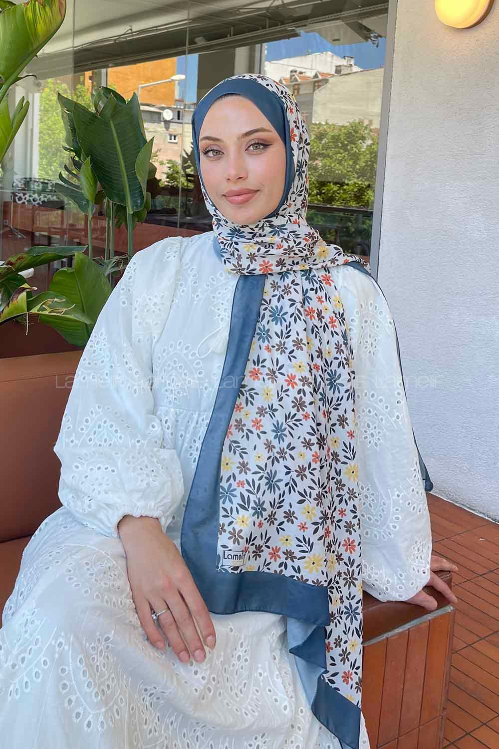 Lamelif Fleur Desen Soft Şal Petrol Mavi-Beyaz