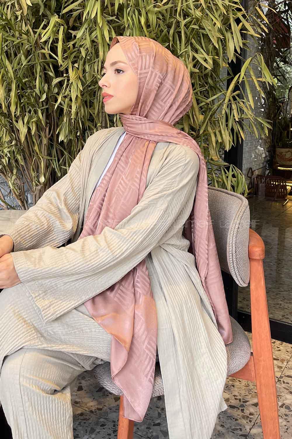 Lamelif Kibrit Desen Jakar Şal Latte