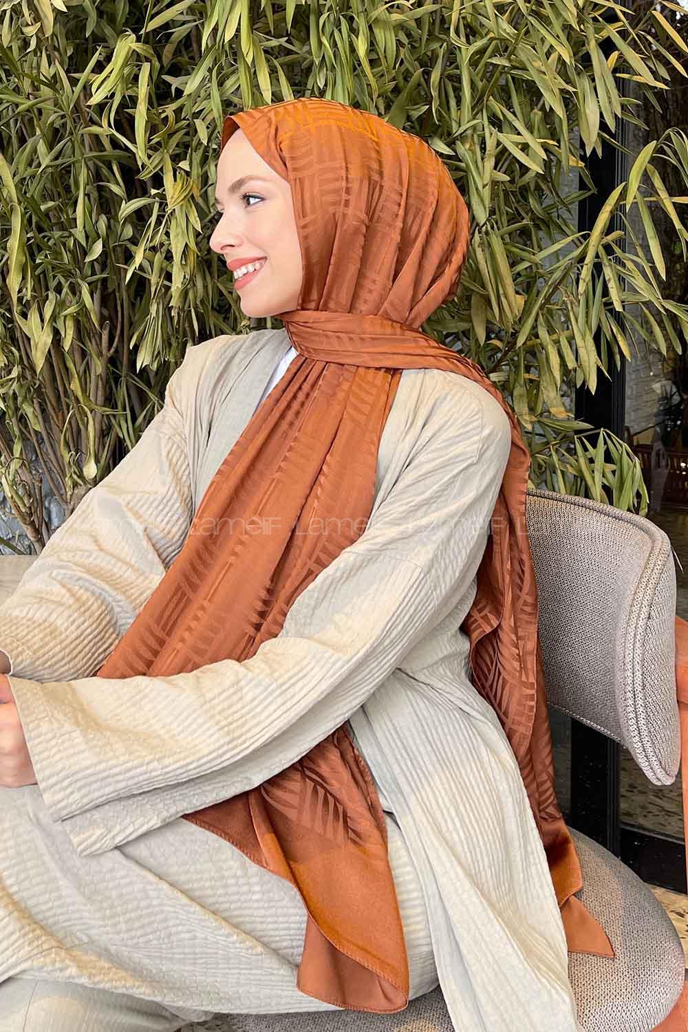 Lamelif Kibrit Desen Jakar Şal Sütlü Kahve