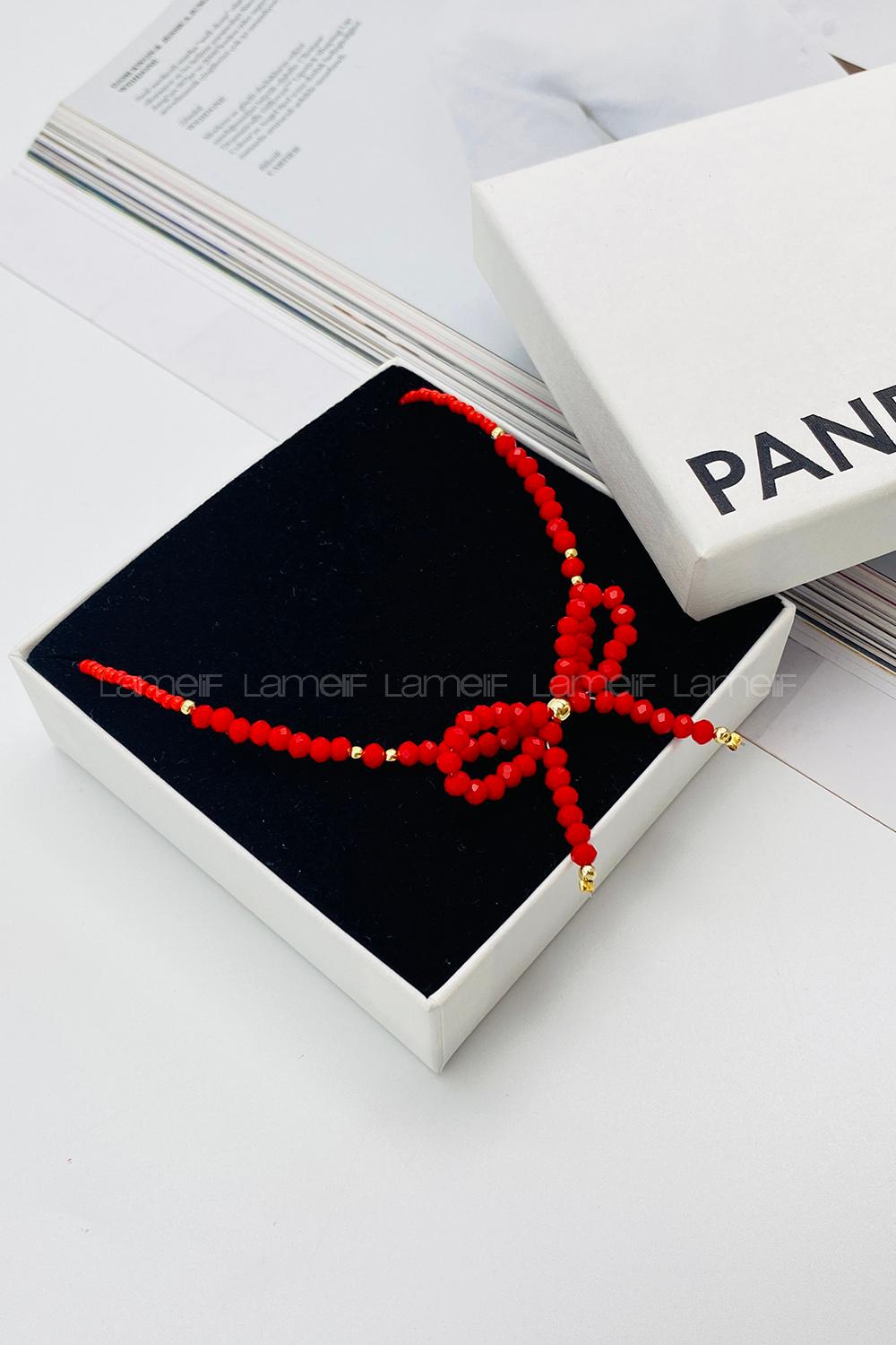 Lamelif Kırmızı Boncuklu Kurdele Kolye