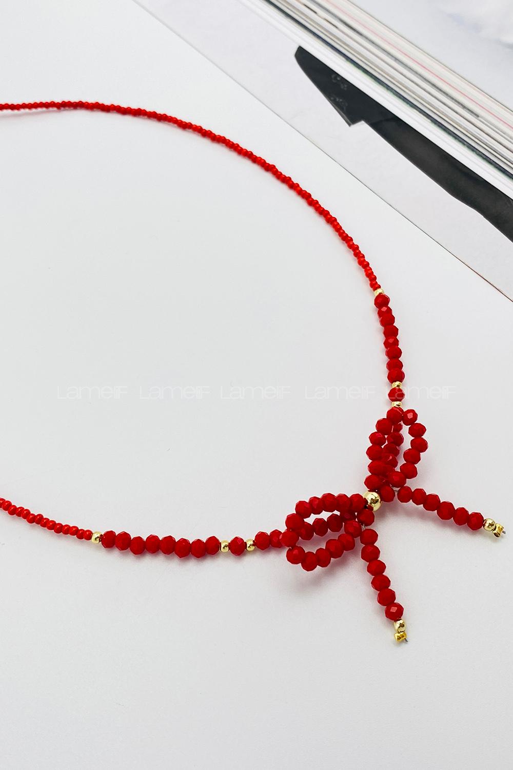 Lamelif Kırmızı Boncuklu Kurdele Kolye