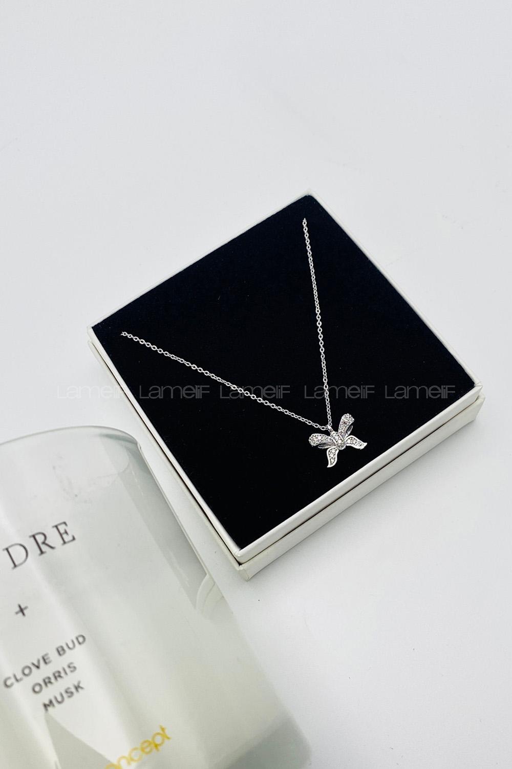 Lamelif Gümüş Kurdele Zirkon Kolye