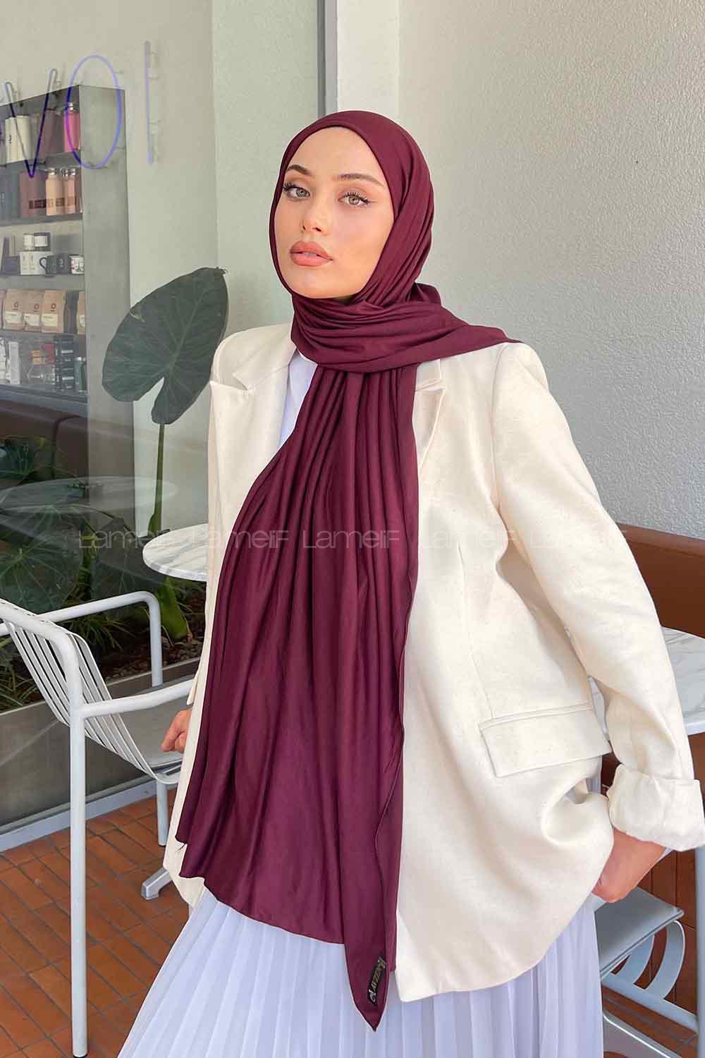 Bitter Burgundy Combed Fabric Straight Shawl