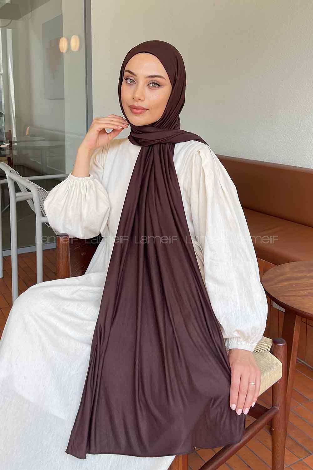 Bitter Brown Combed Fabric Straight Shawl