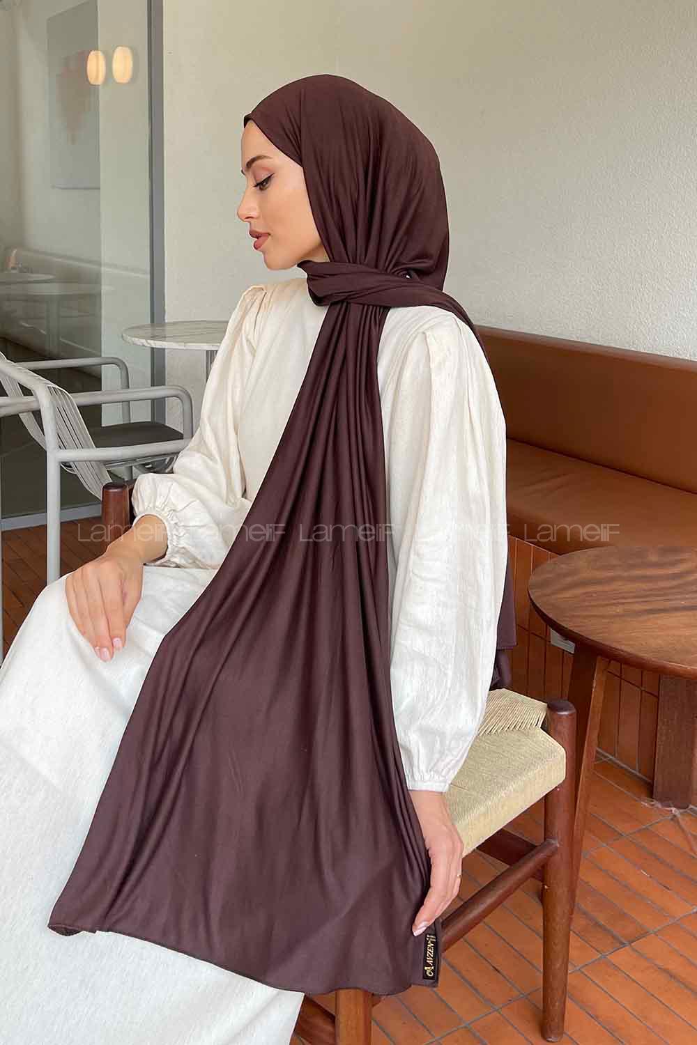 Bitter Brown Combed Fabric Straight Shawl