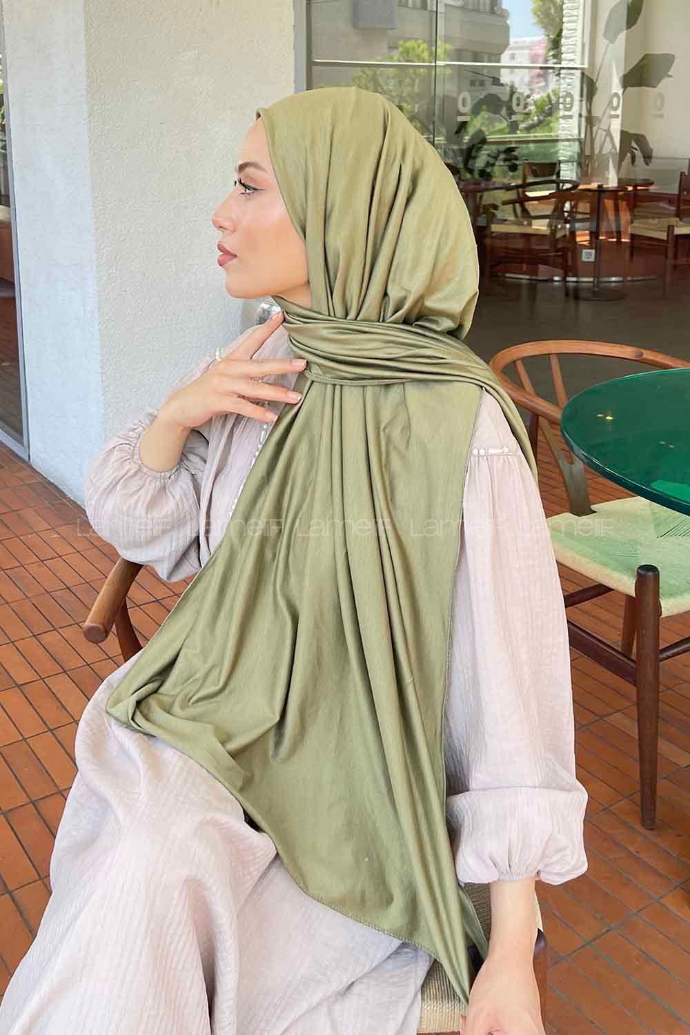 Mint Green Combed Fabric Straight Shawl