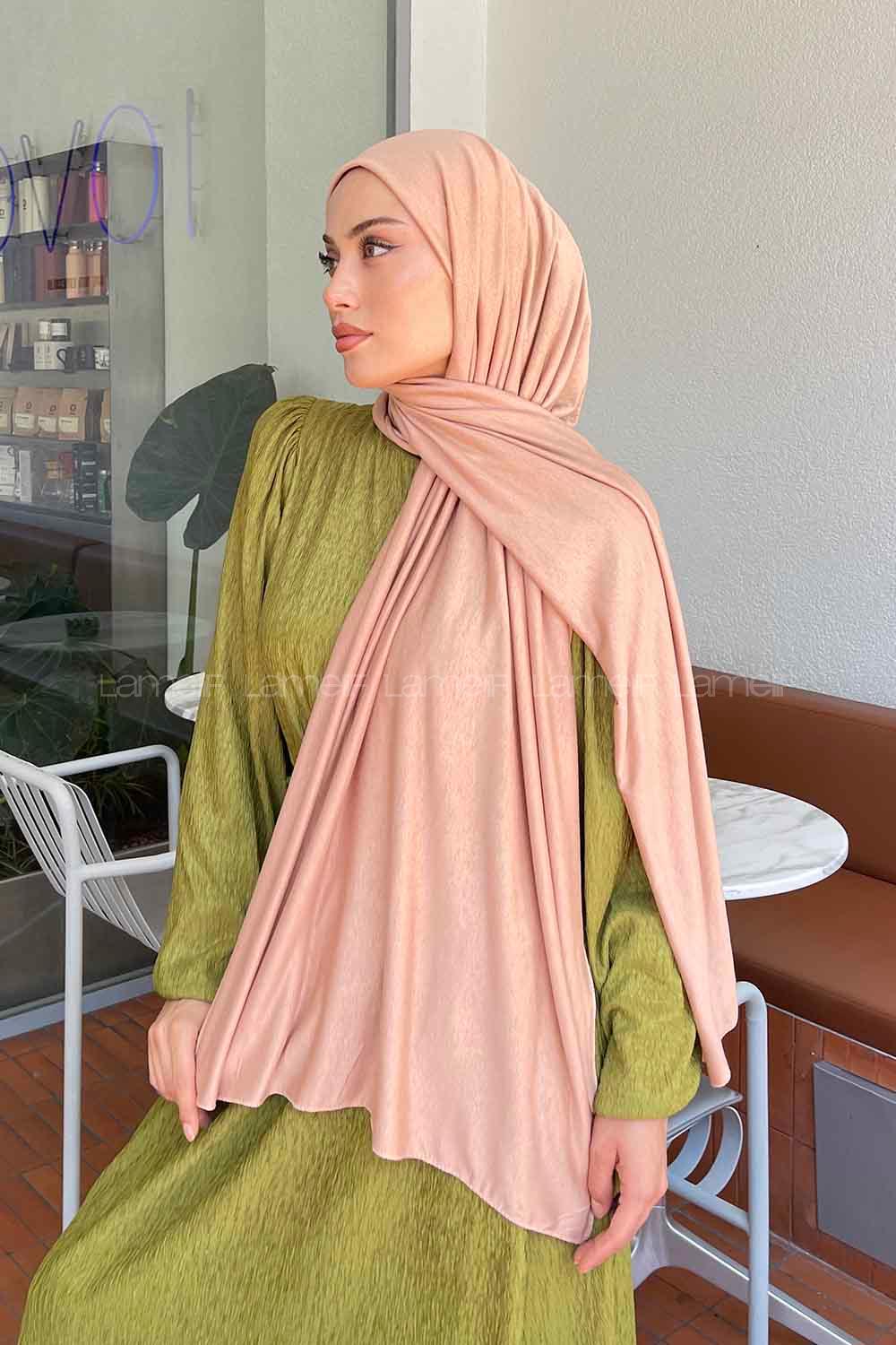 Onion Combed Fabric Straight Shawl