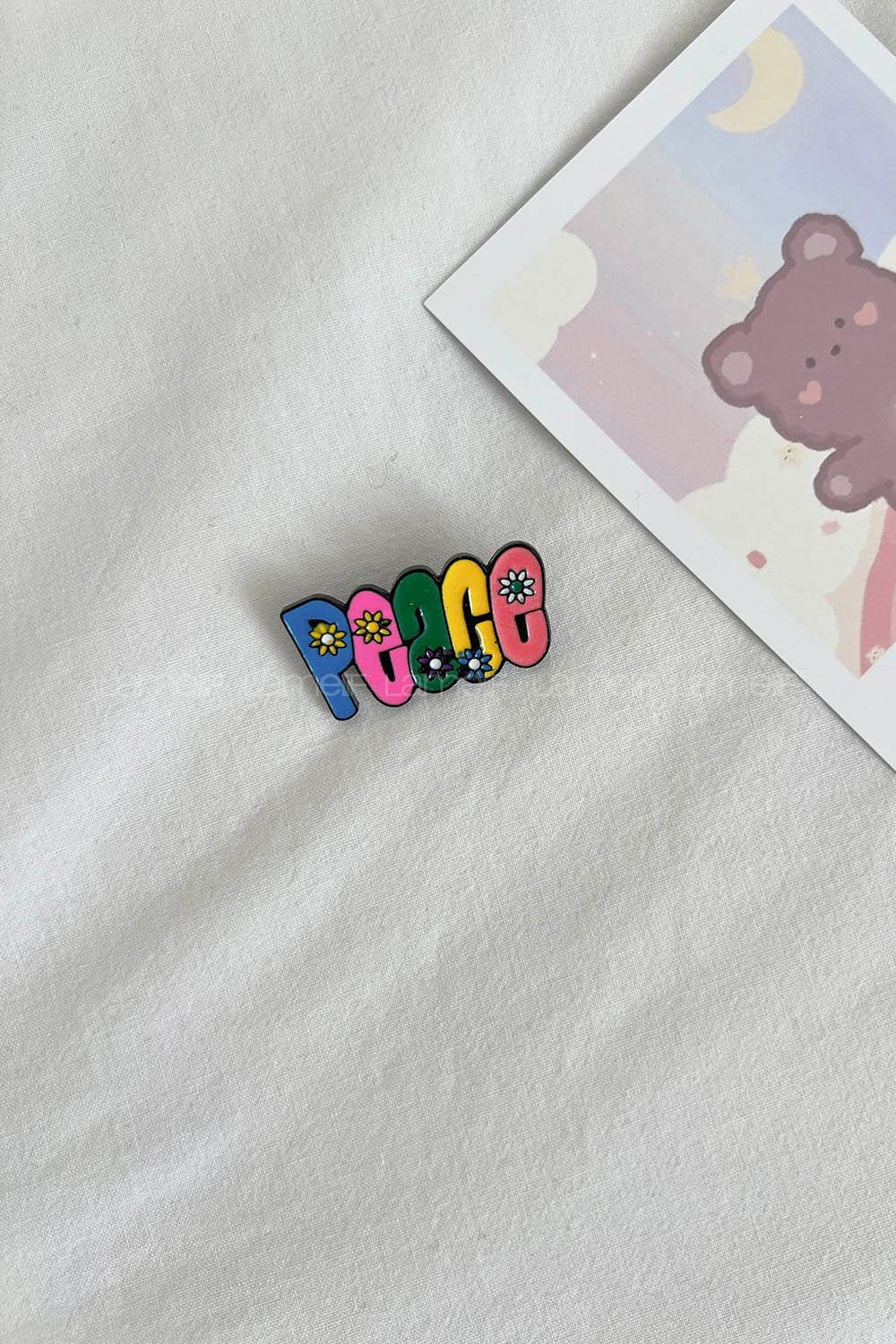 Lamelif Barış Demir Broş