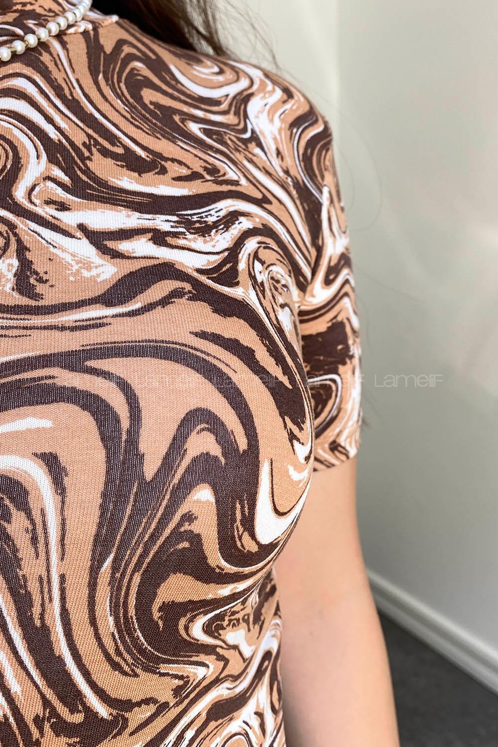 Brown Turtle Neck Short Arm Combed Fabric Body