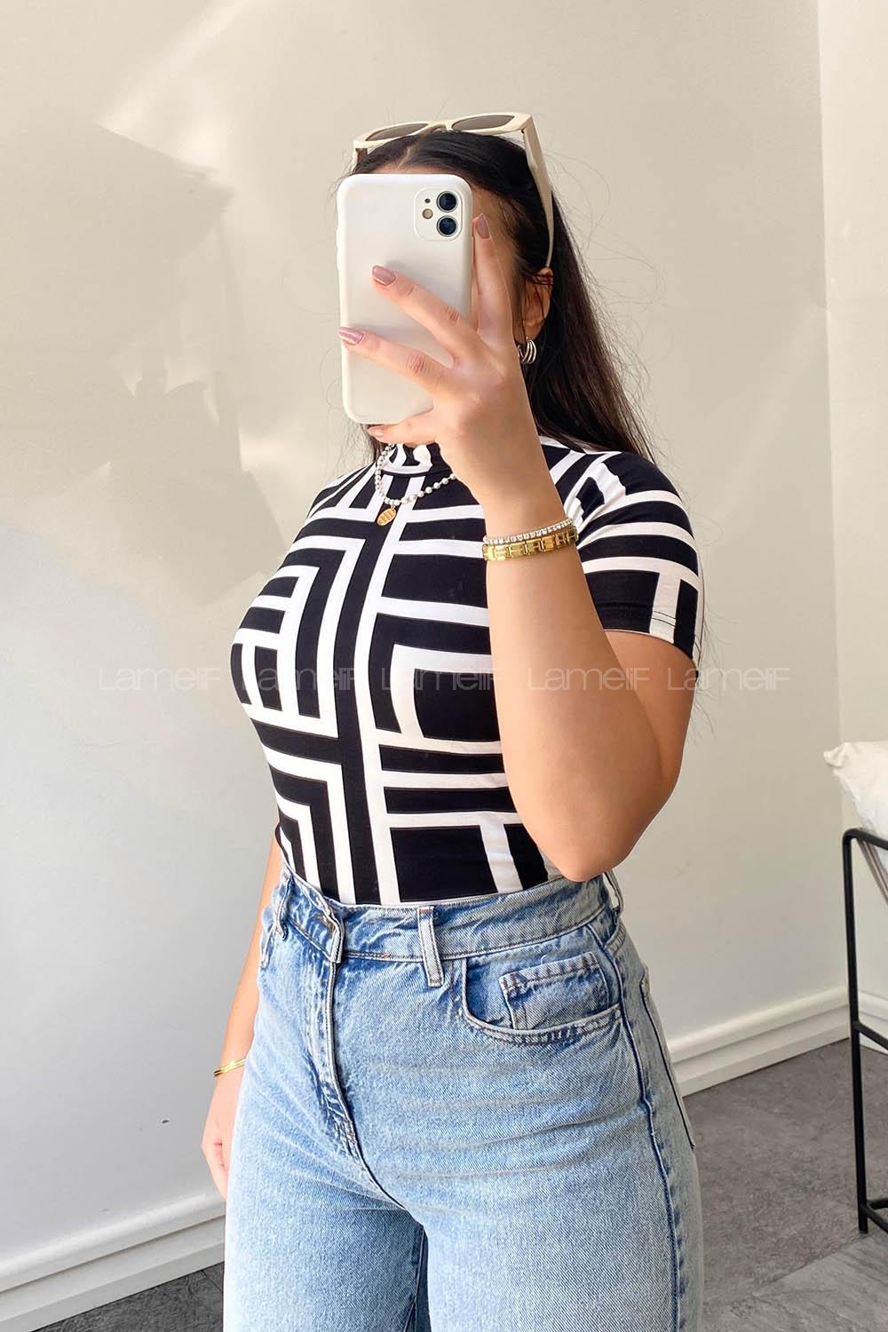 Lamelif Balıkçı Yaka Kısa Kol Geometrik Desen Body Siyah Beyaz