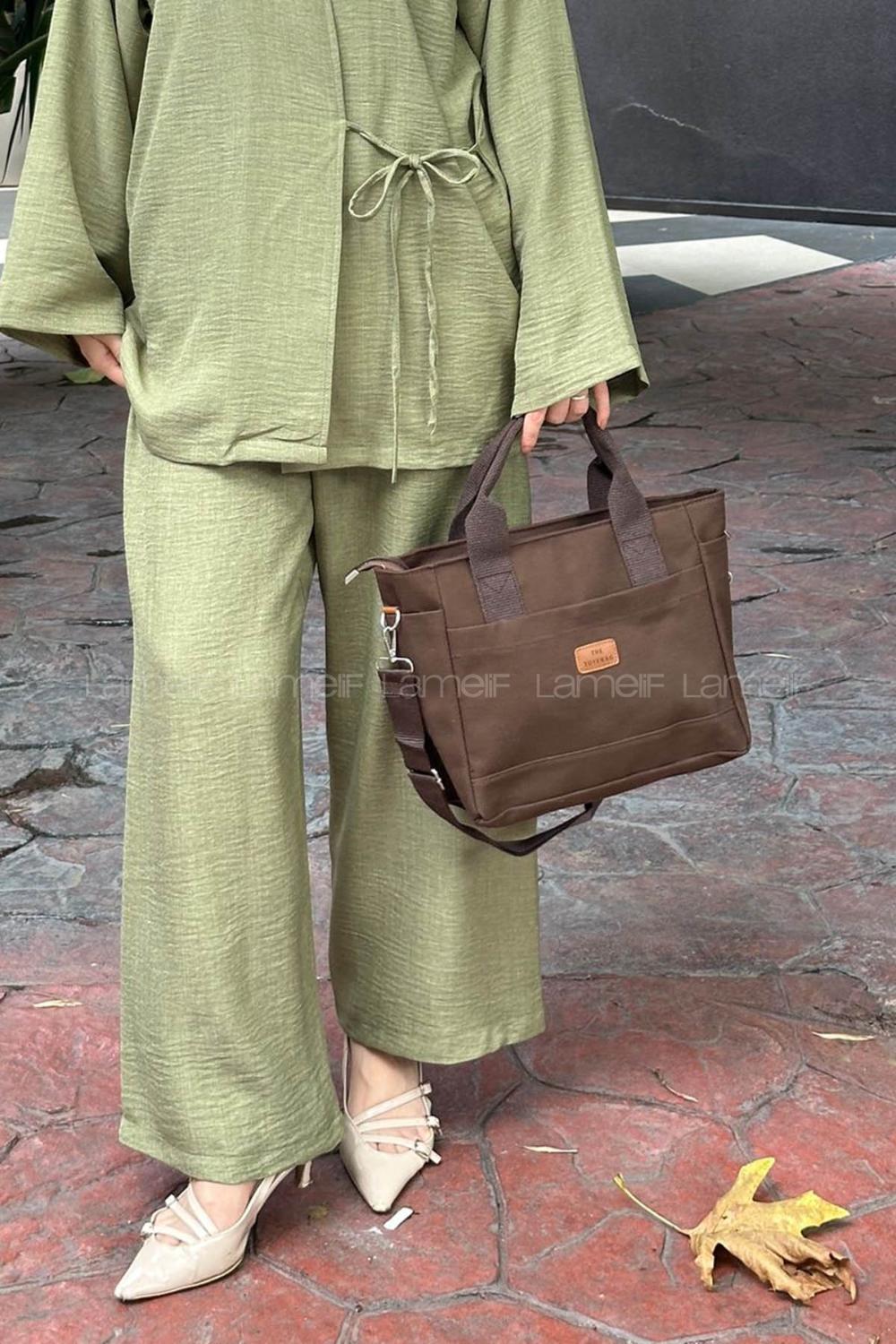 Bitter Brown Buckle Skin Hand Bag Bag