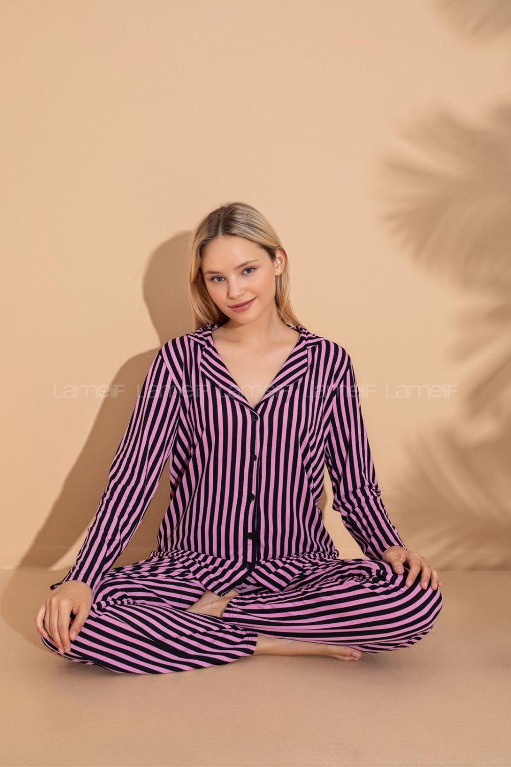 Lamelif Çizgi Desenli Gömlek Yaka Pijama Seti