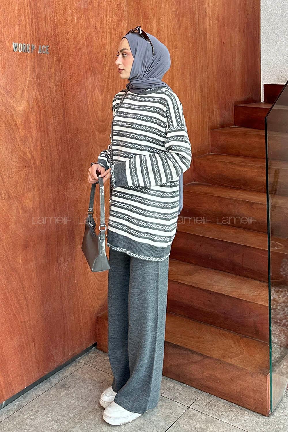 Gray Medium Crew Neck Long Arm Knitwear Regular Trousers Comfortable Suit