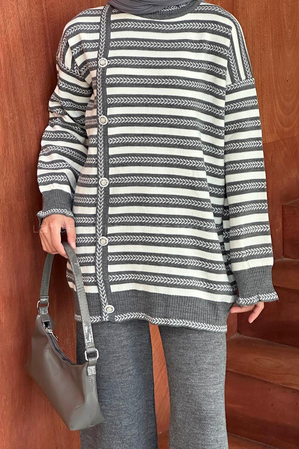 Gray Medium Crew Neck Long Arm Knitwear Regular Trousers Comfortable Suit