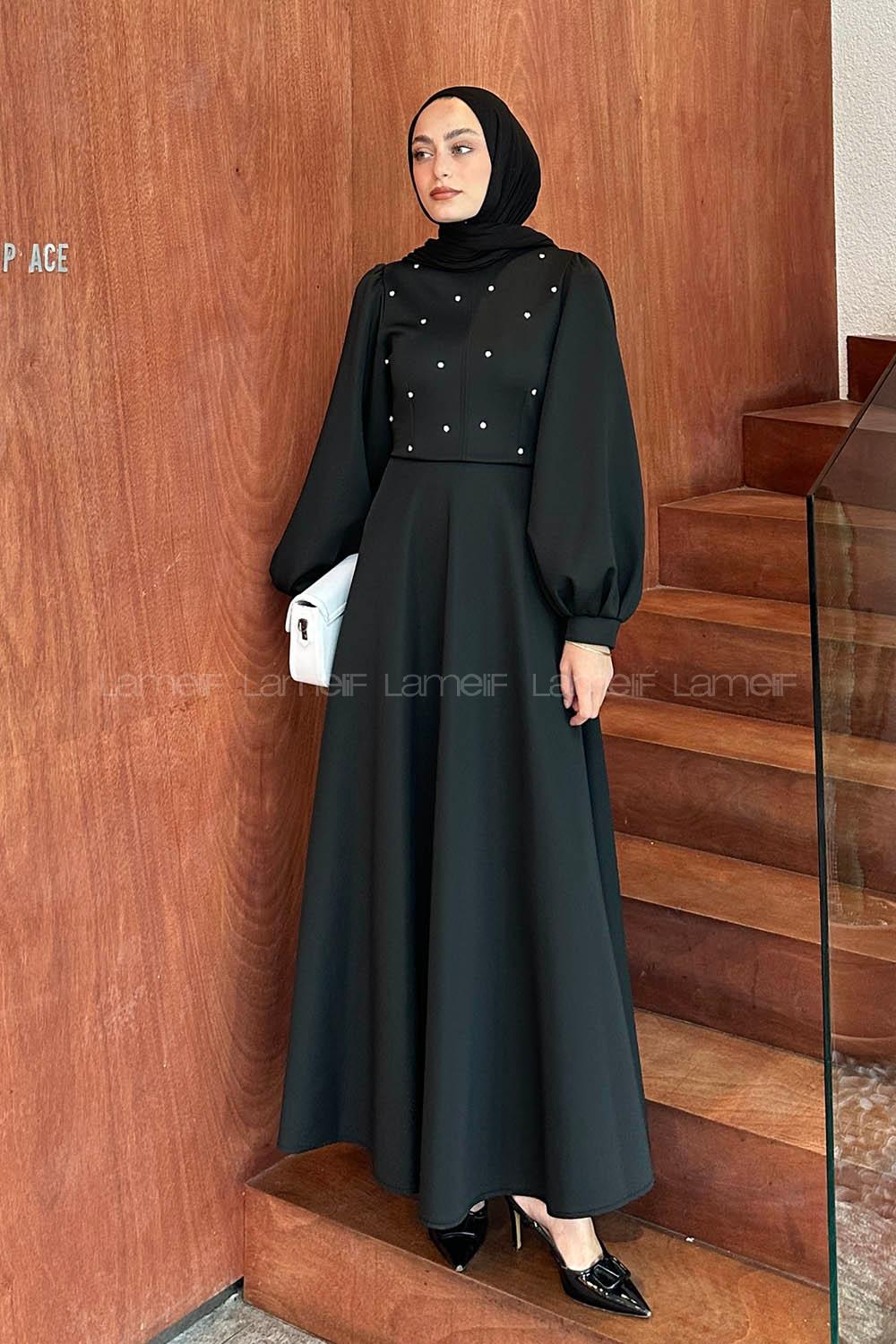Lamelif Scuba Kumaş Taş Detaylı Tesettür Elbise Siyah