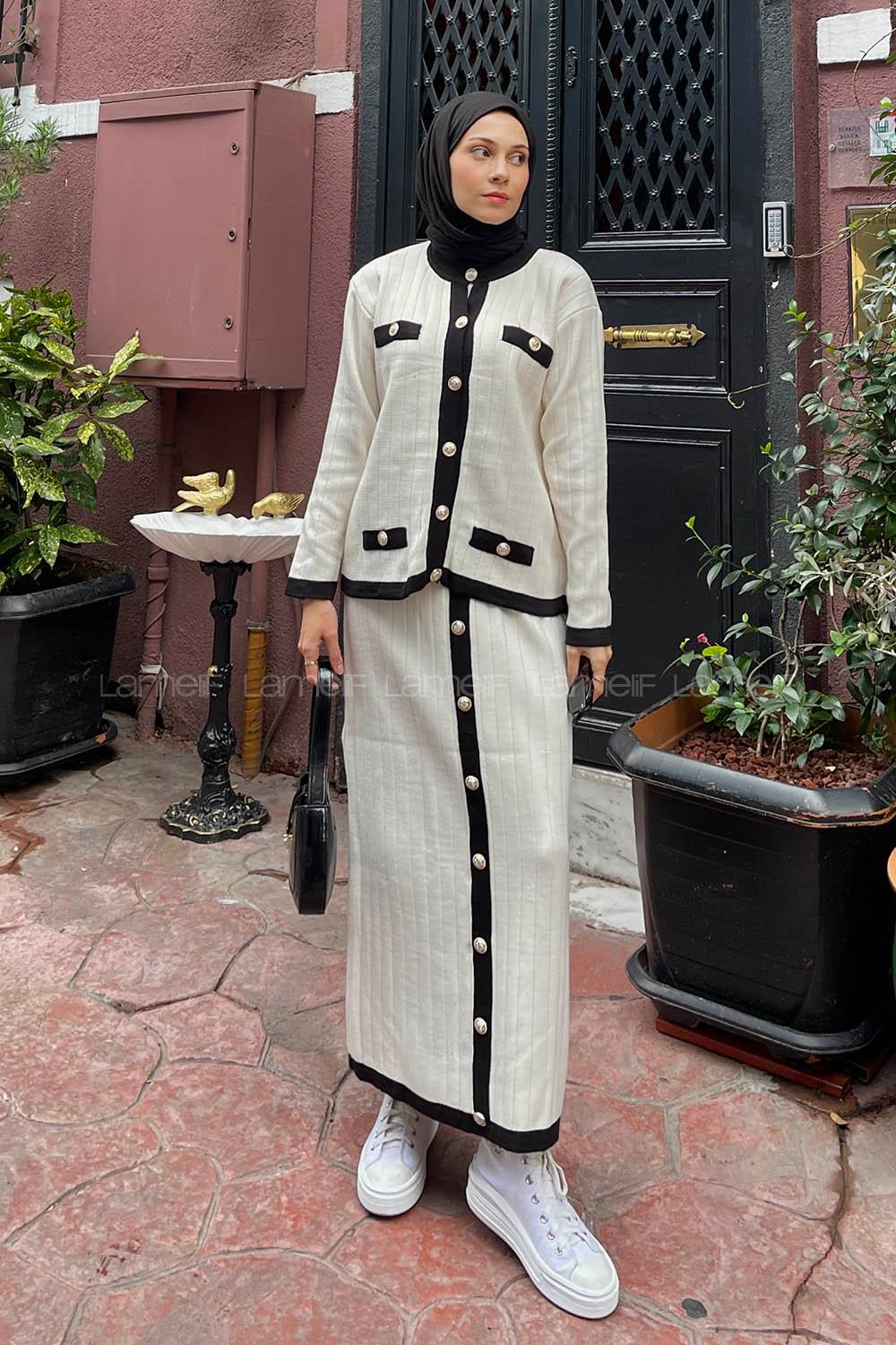 Lamelif Cep Detaylı Düğme Detaylı Triko Tesettür Takım Ekru