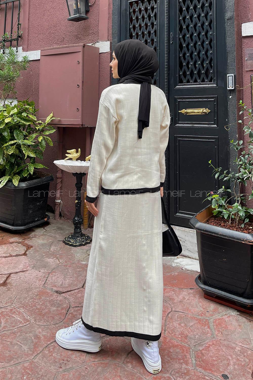 Lamelif Cep Detaylı Düğme Detaylı Triko Tesettür Takım Ekru
