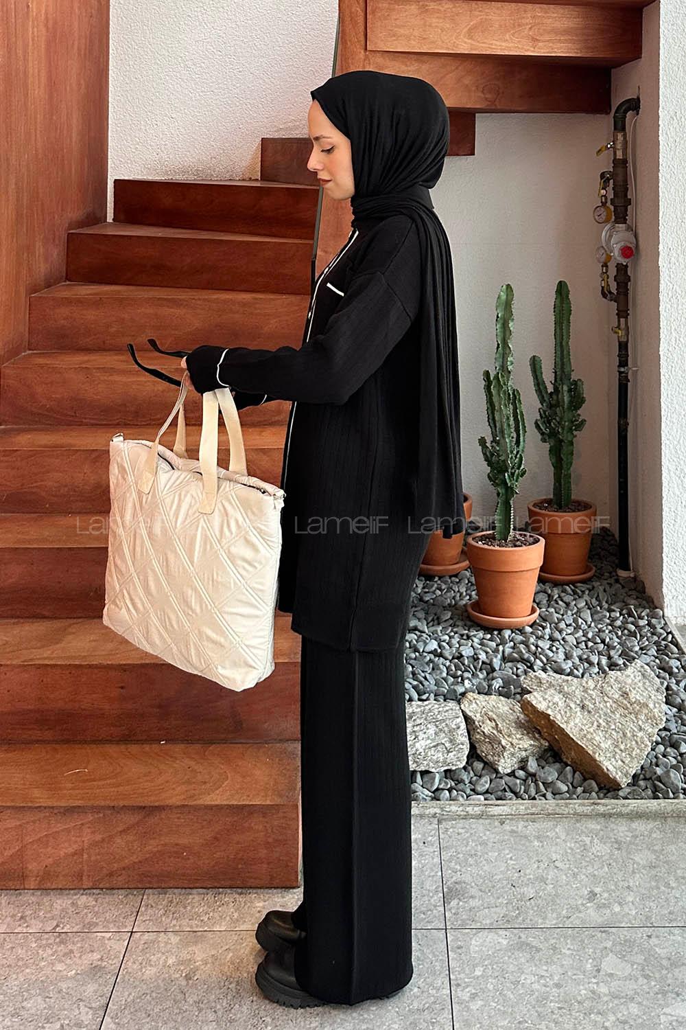 Lamelif Cep Detaylı Garnili Triko Tesettür Takım Siyah