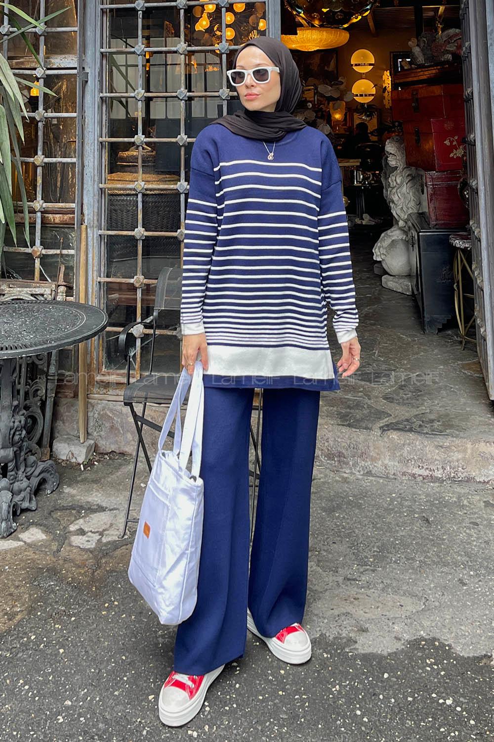 Lamelif Çizgili Triko Tesettür Takım Lacivert