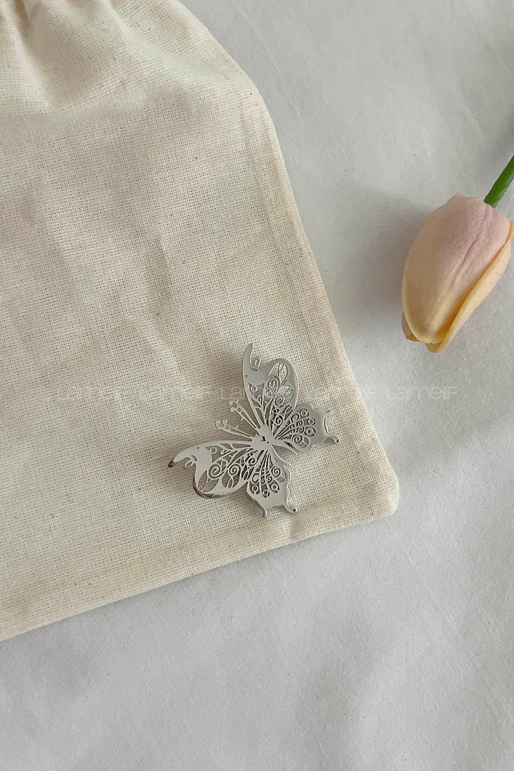 Lamelif Gümüş Kelebek Demir Broş