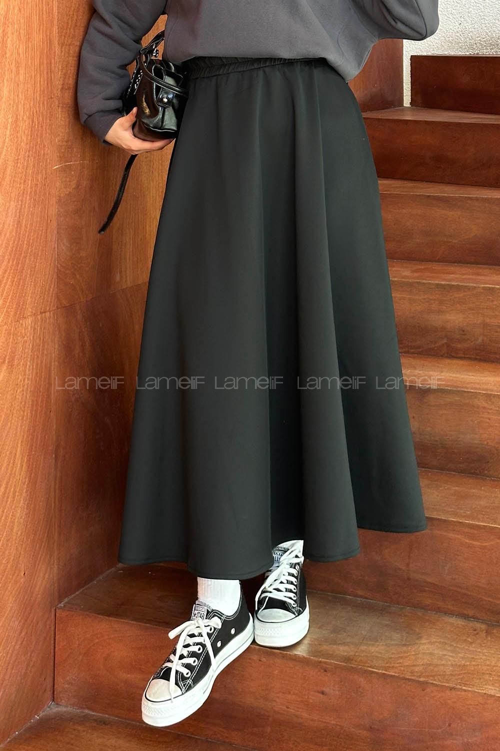 Lamelif Scuba Kumaş Kloş Etek Siyah