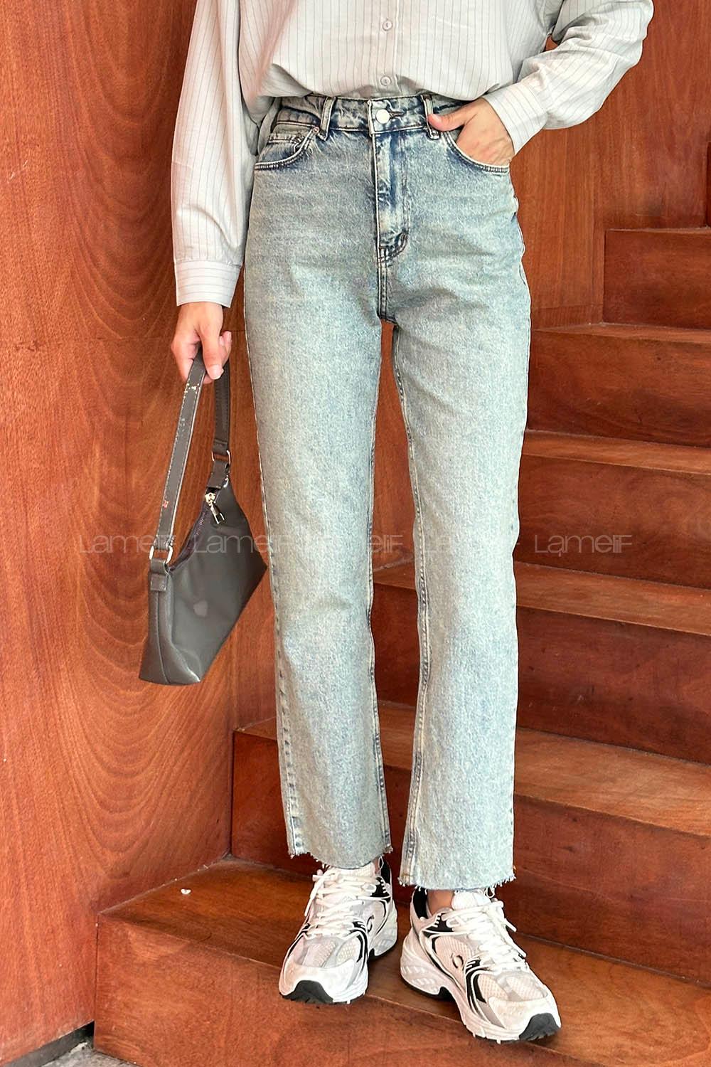 Lamelif Kesik Paça Fit Jean Eskitme Mavi