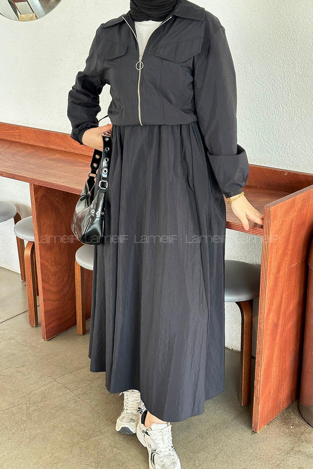Black Shirt Collar Long Arm Parachute Fabric Flare Suit