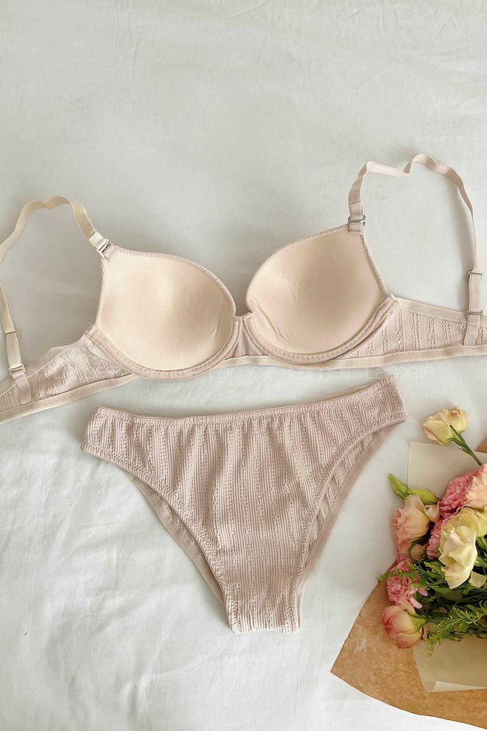 Lamelif  Destekli Burgu Desen Takım