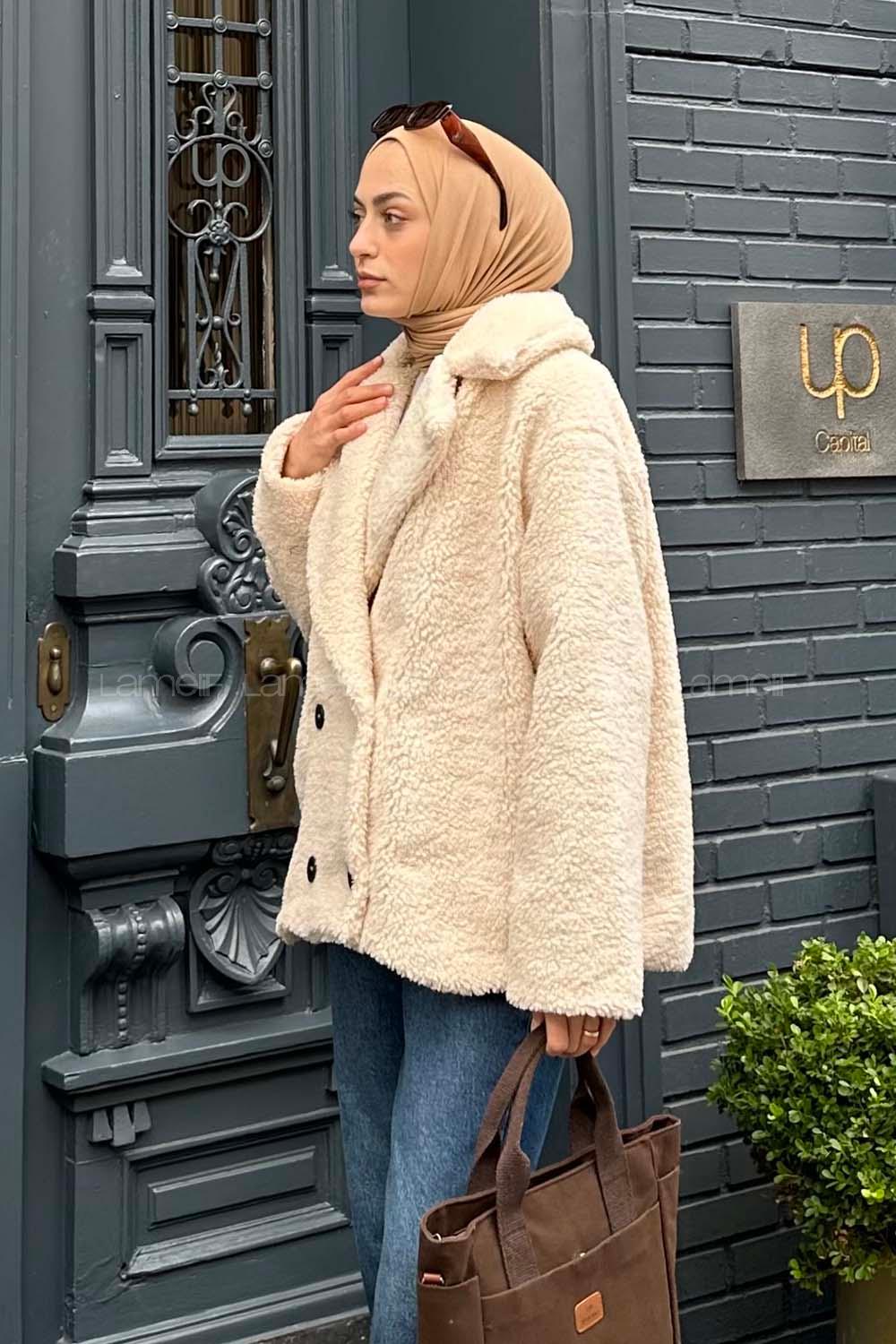 Lamelif Kemer Detaylı Peluş Mont Krem