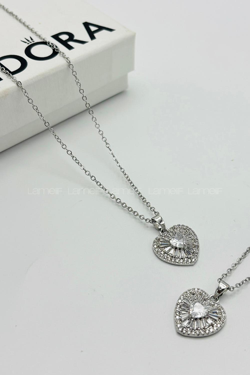 Lamelif 925 Ayar Çelik Kristal Taşlı Kalp Kolye Gümüş