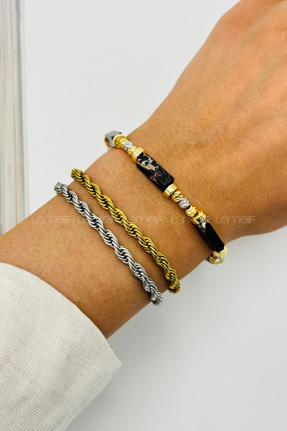 Black Without Accessories Gold Straight Wristband