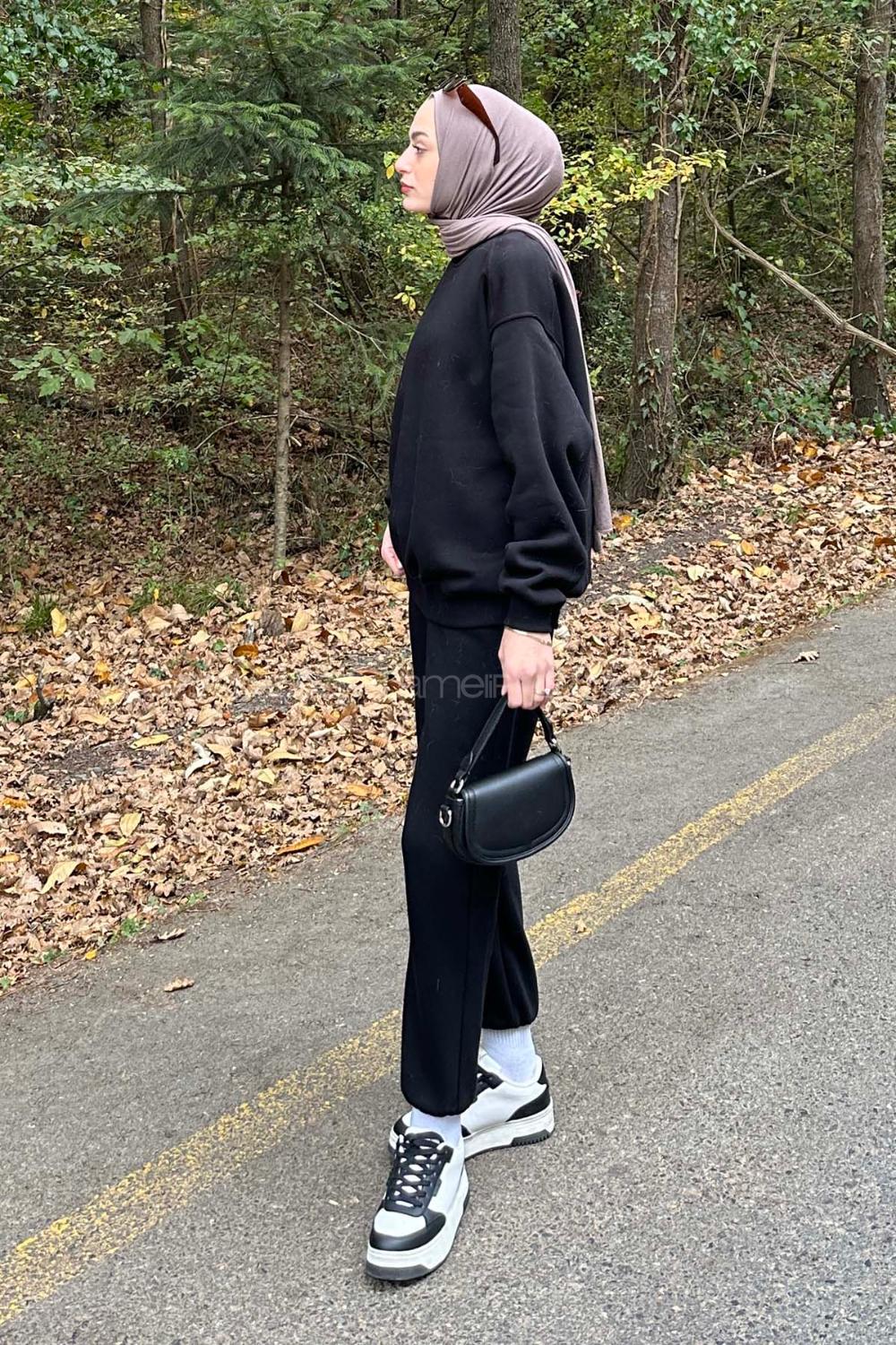 Lamelif Bisiklet Yaka Ribanalı İkili Eşofman Tesettür Takım Siyah