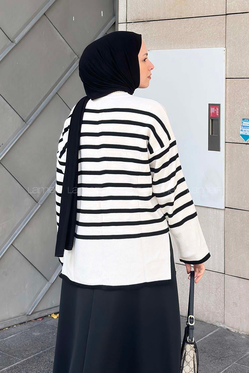 Lamelif Siyah Çizgili Triko Kazak Ekru | 148248