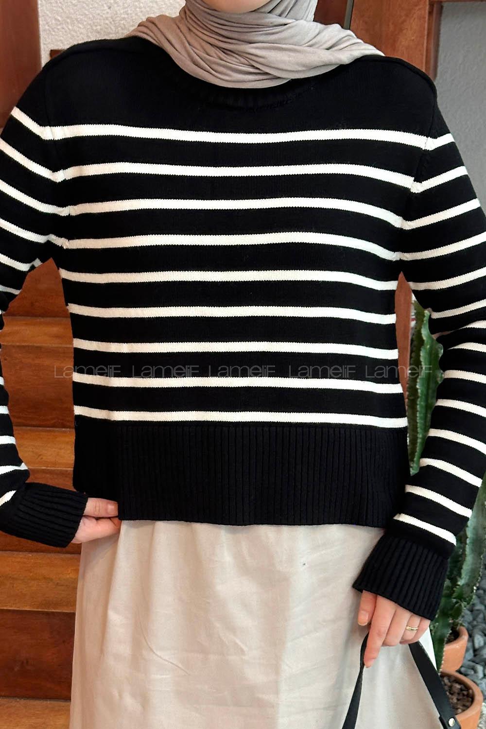 Black Medium Crew Neck Long Arm Jumper