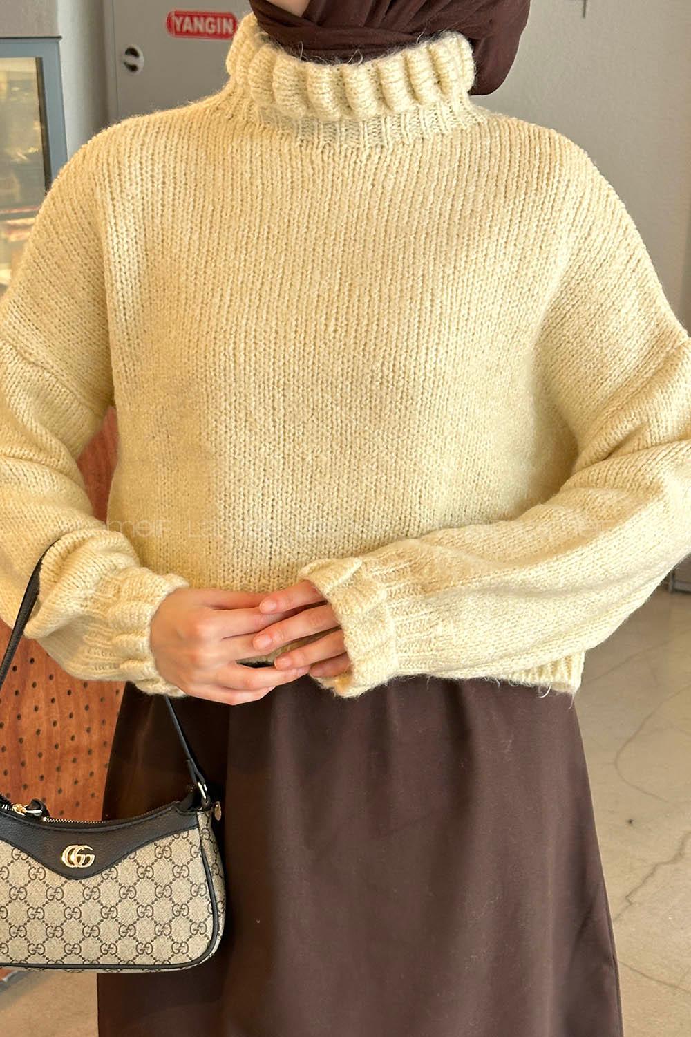 Lamelif Crop Kazak Ekru