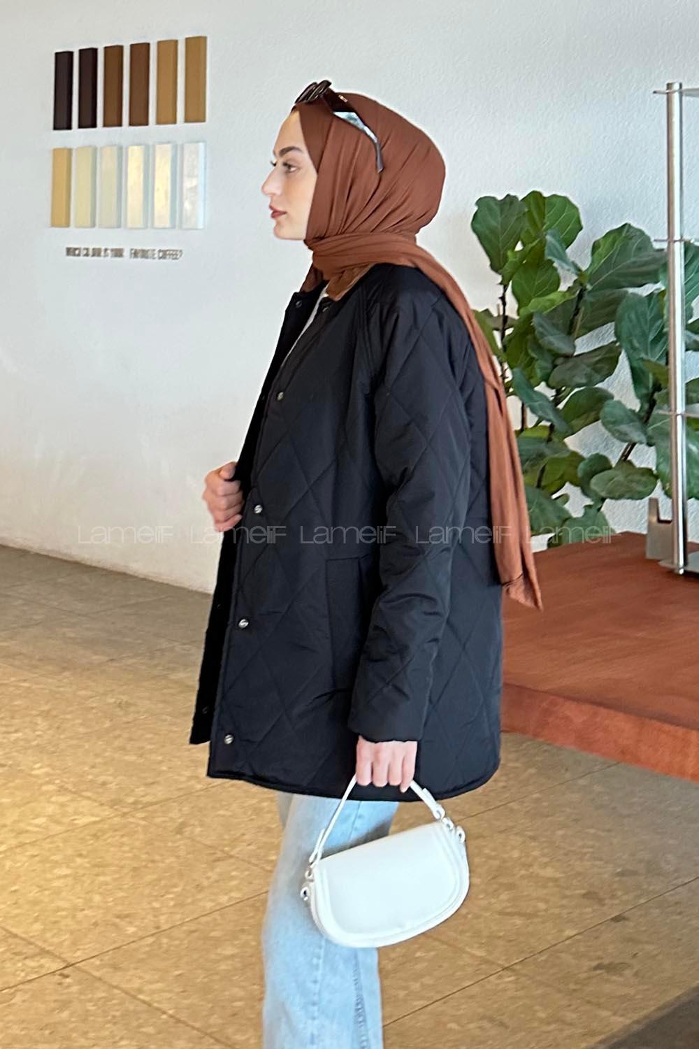 Lamelif Kadife Yaka Detaylı Kapitone Mont Siyah