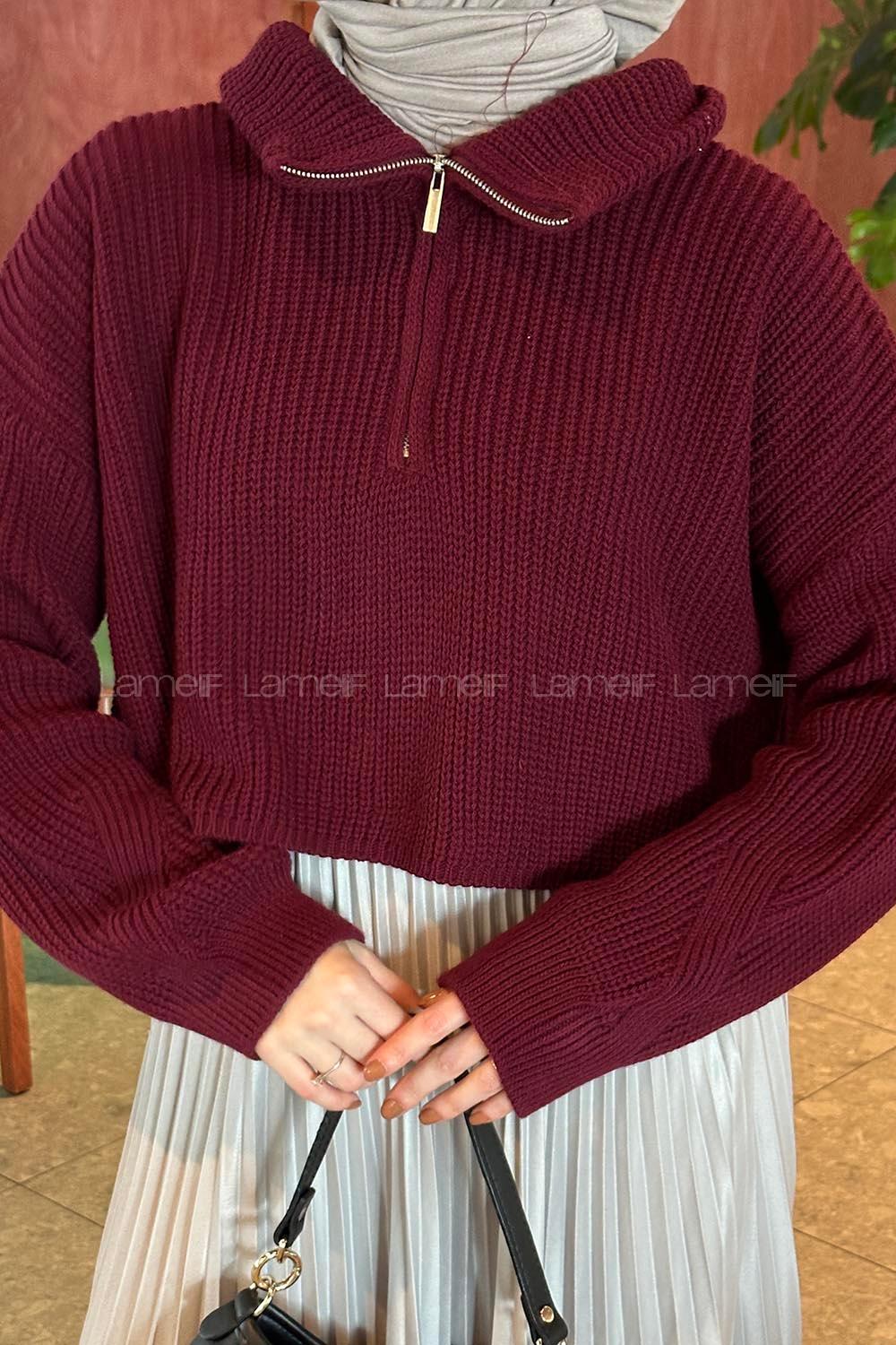 Claret Red Zippered Neck Long Arm Jumper