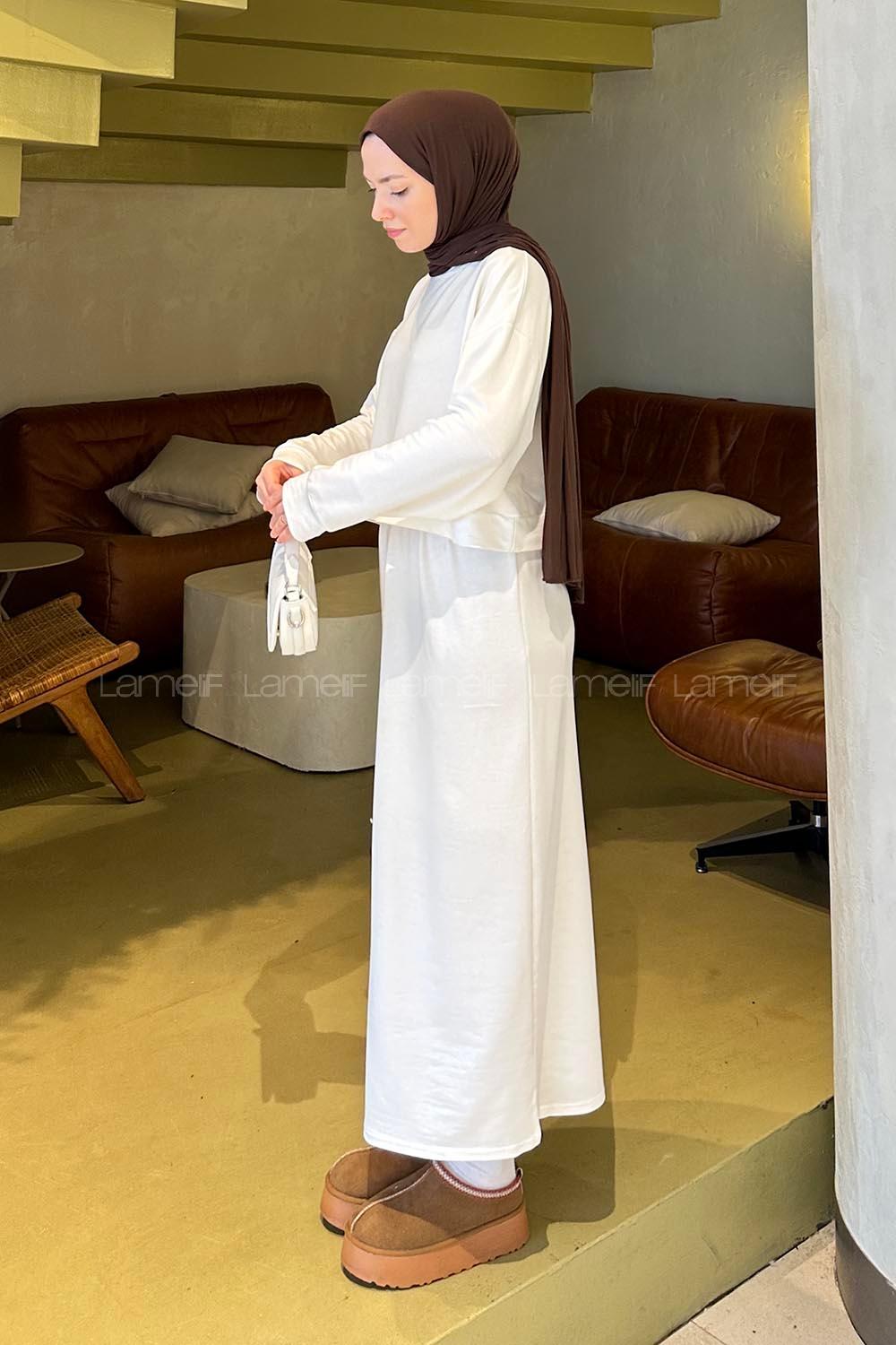 Lamelif Kısa Sweat Etekli Tesettür Takım Beyaz