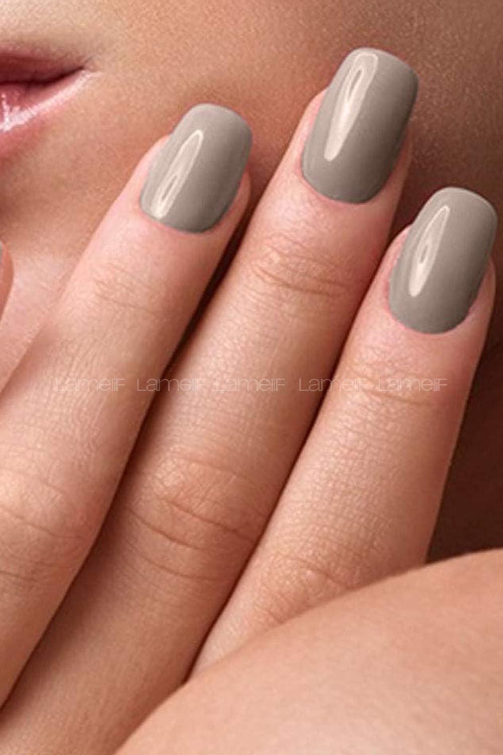 Beige Nail Varnish