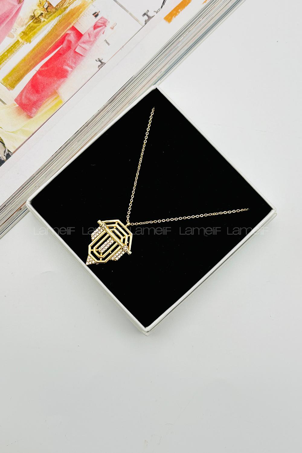 Gold Gold Straight Necklace