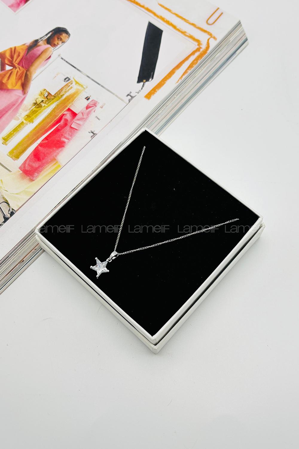 Lamelif Gümüş Kristal Taşlı Zirkon Yıldız Kolye