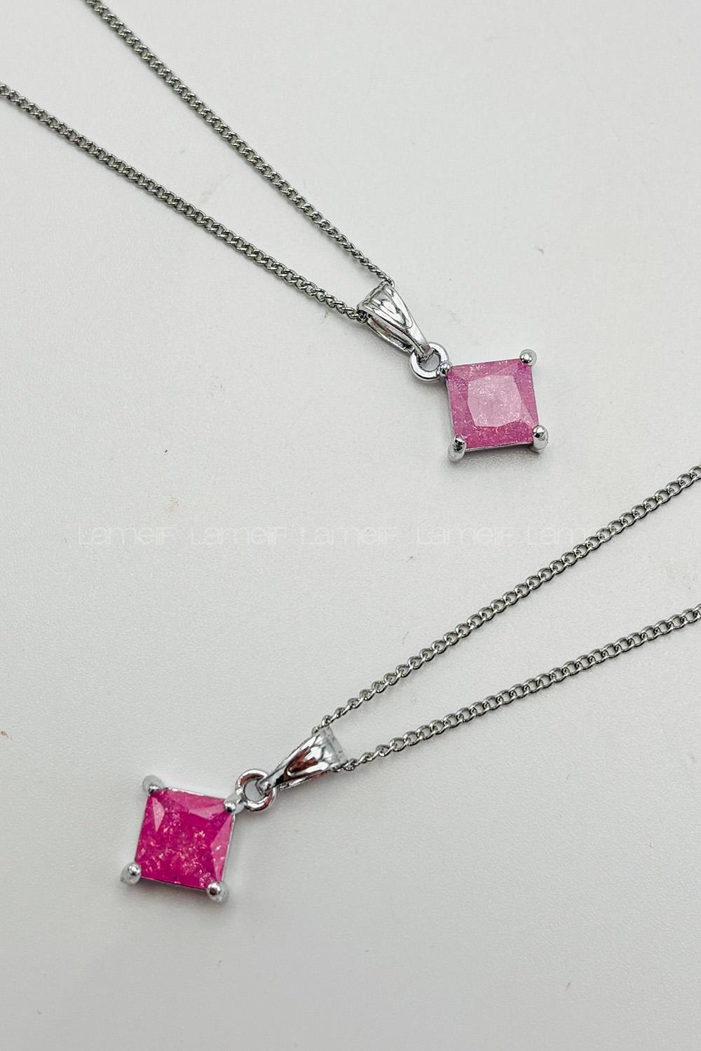 Lamelif Pembe Kristal Taşlı Zirkon Kolye