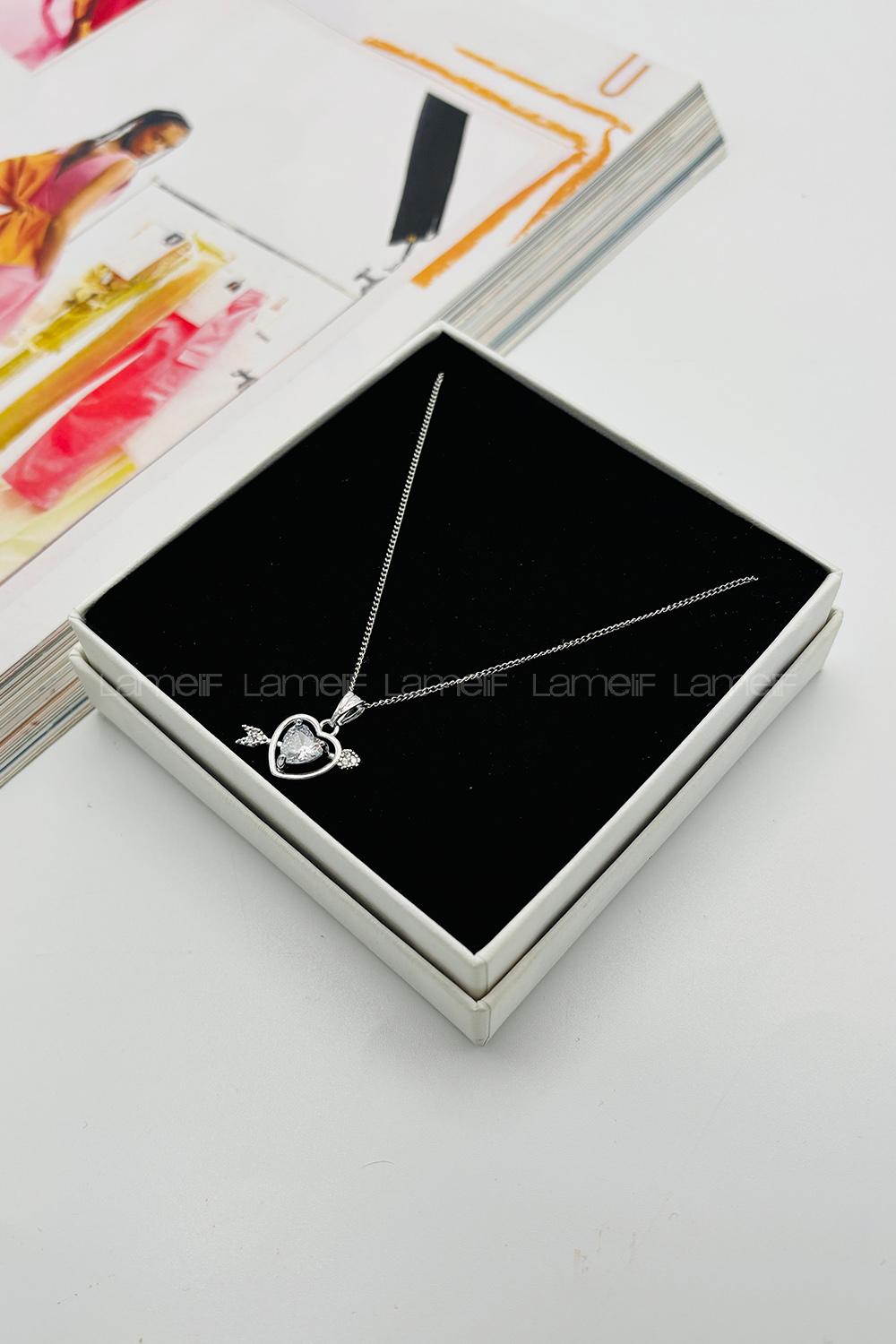 Lamelif Gümüş Kristal Taşlı Zirkon Kalp Kolye