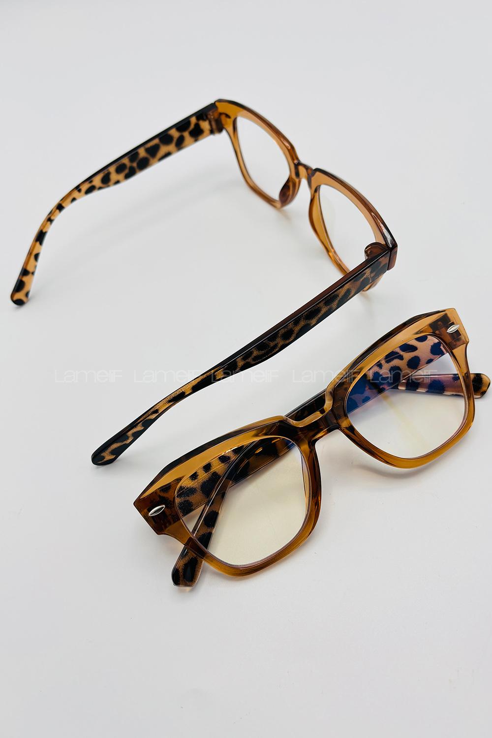 Brown With Milk Glasses