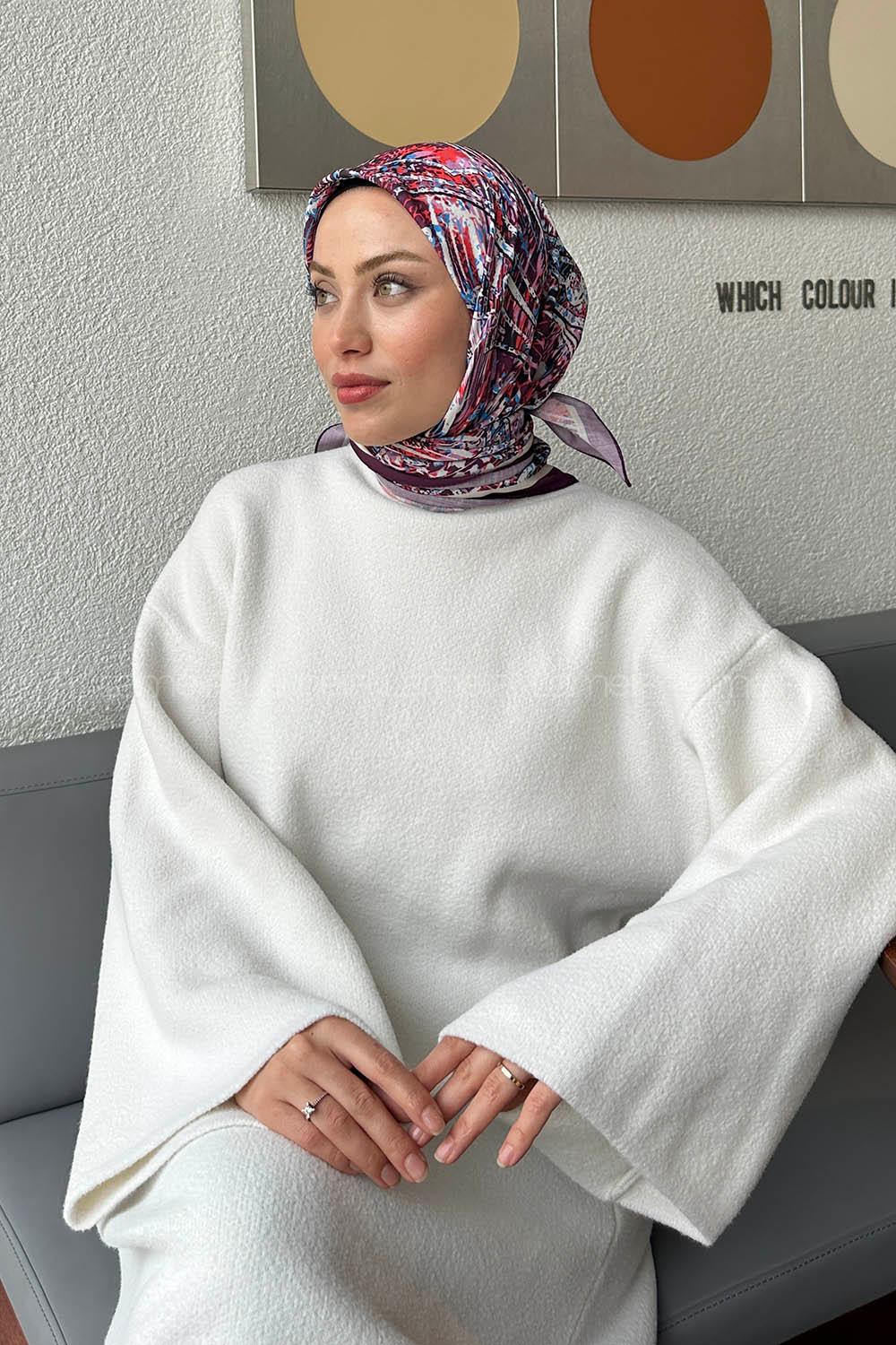 Lamelif Retro Desen kokulu Prime Soft Eşarp Mor