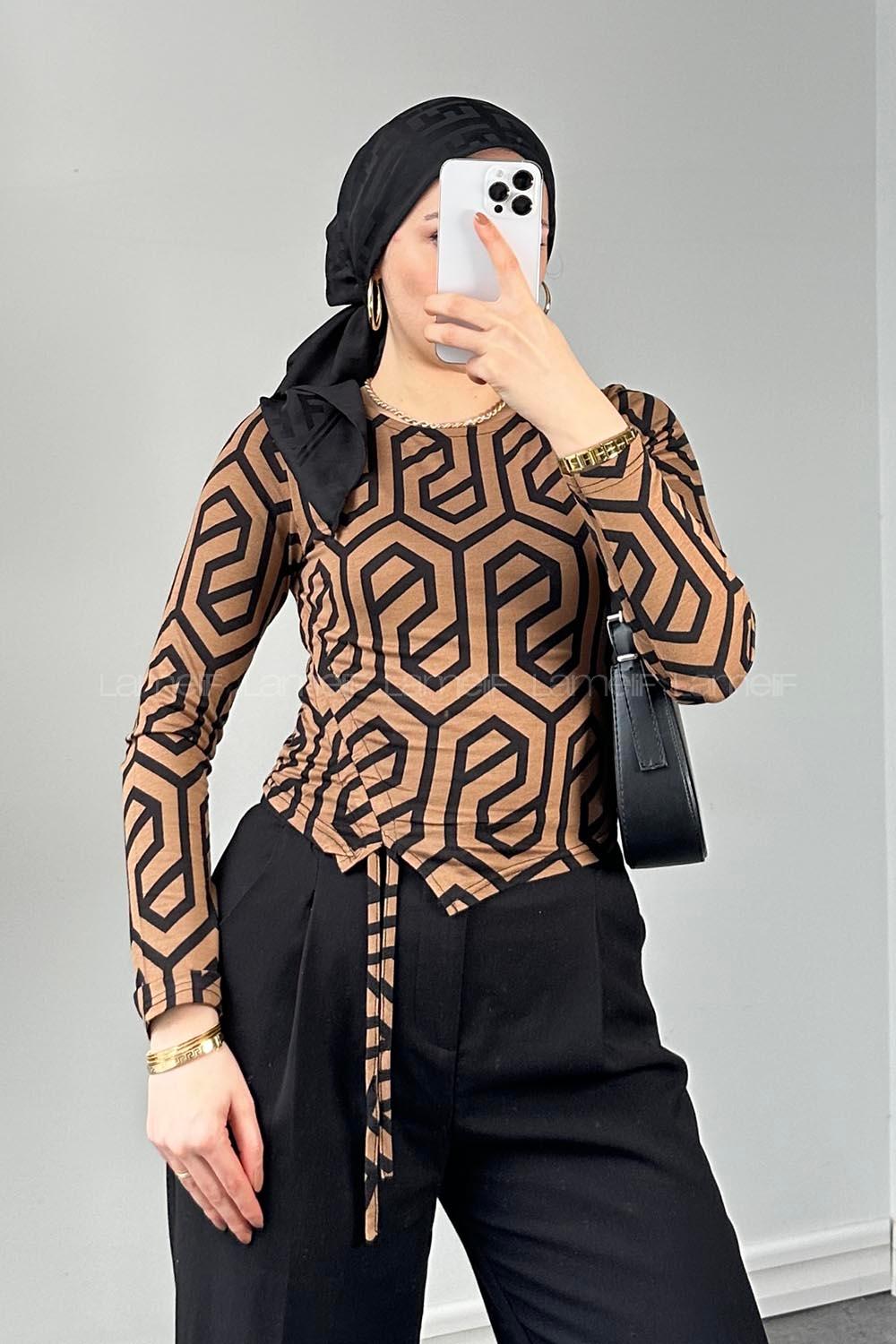 Lamelif Yan Büzgü Detaylı Ebru Desen Body Karamel