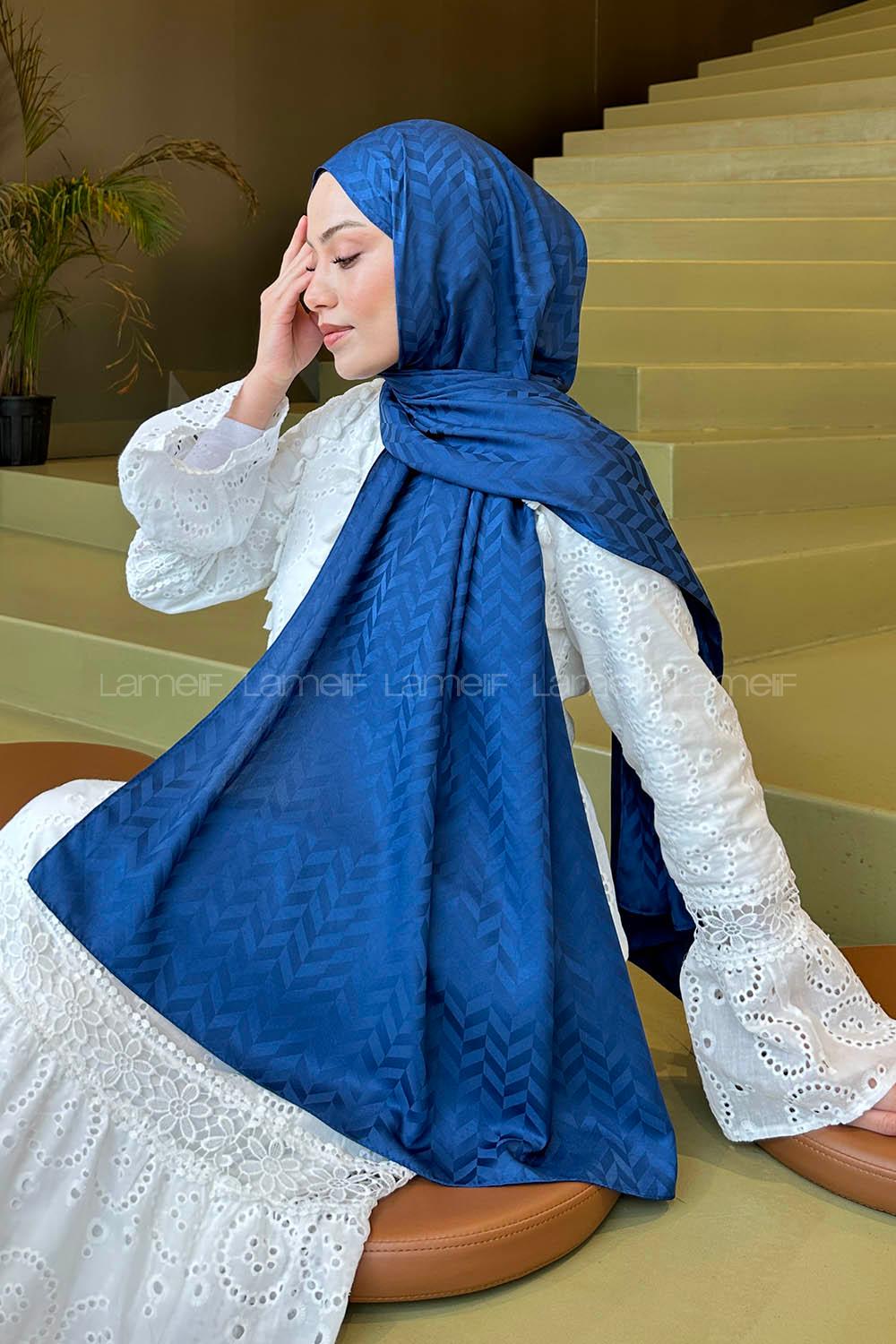 Lamelif Line Desen Jakar Serisi Şal Gece Mavisi