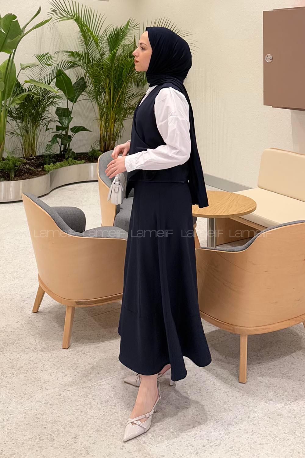 Lamelif Bağlama Detaylı Tesettür Takım Lacivert
