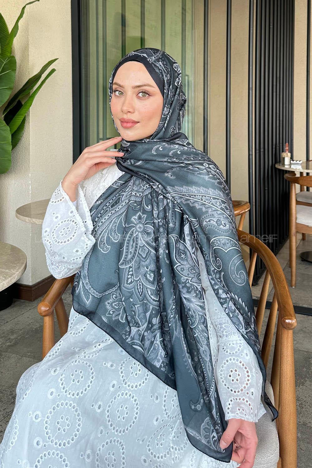 Lamelif Retro Desen Soft Şal Siyah